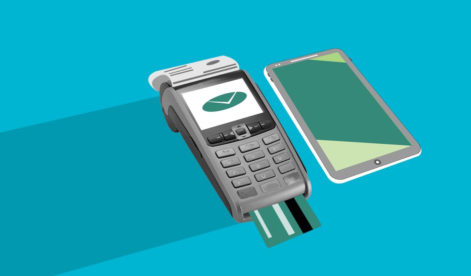 Een team dat samenwerkt aan op maat gemaakte fintech softwareoplossingen voor bedrijfsoptimalisatie.